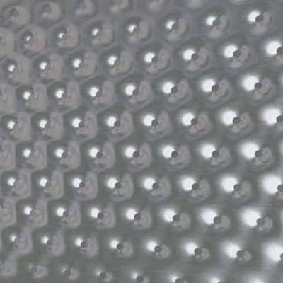 Clampe de taille compacte sur échangeur de chaleur amovible pour le nettoyage du joint d'étanchéité