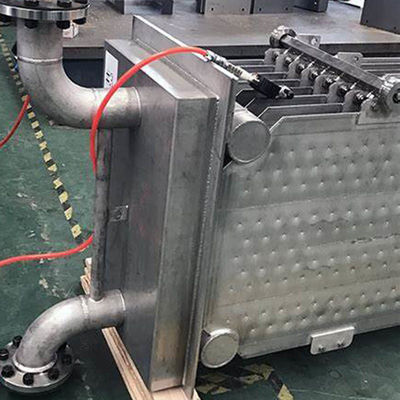 Configuration personnalisée Solides en vrac Échangeur de chaleur Résistance à la corrosion Haute stabilité